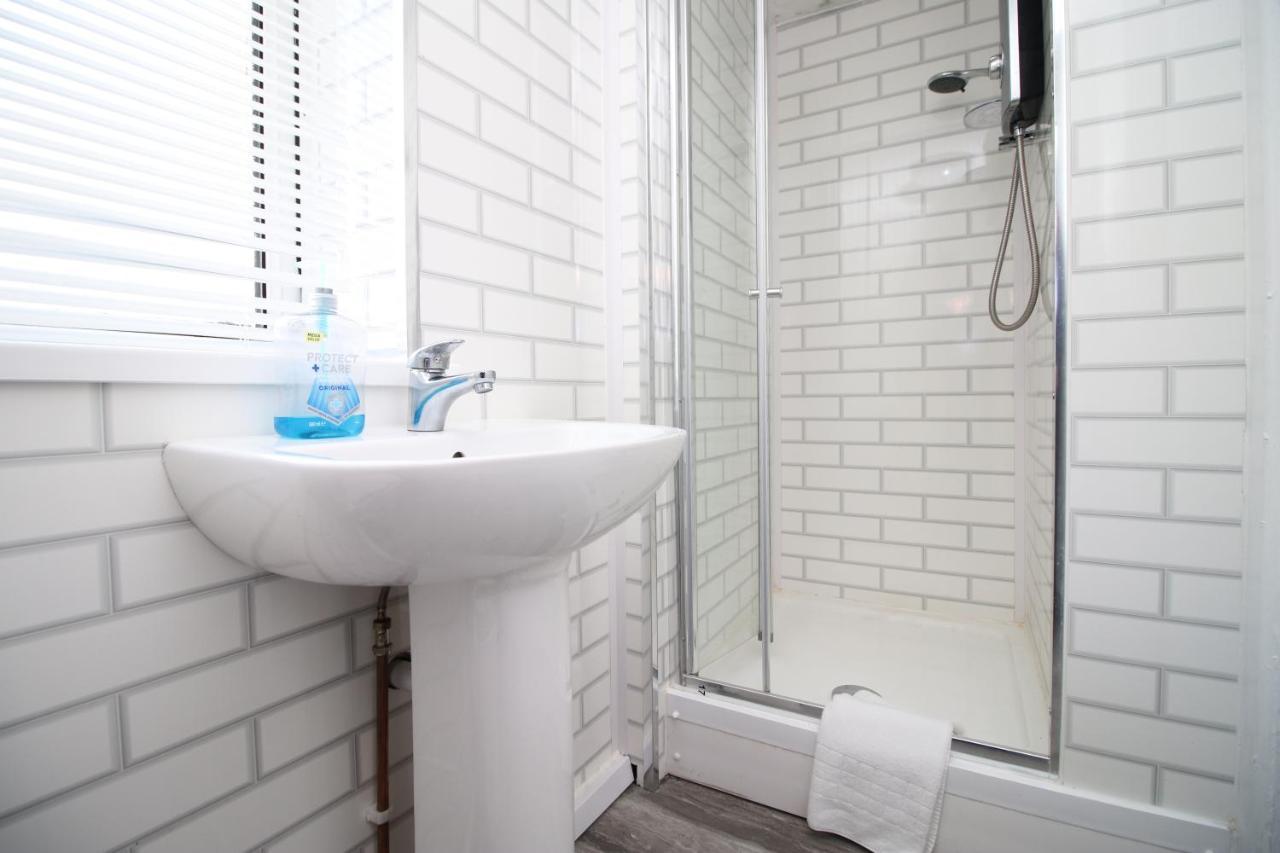 Apartment Lovely Flat With Free Parking - Near To Center